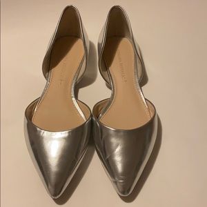 Banana Republic Silver Leather Flats